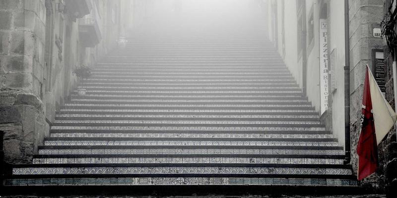 杭州众旺LED智慧教室方案：以专业灯光设计重塑教育信息化互动体验