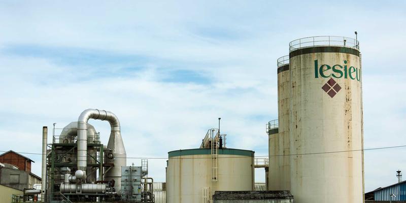 杭州众旺LED进阶:以专业灯光设计与亮化工程,重塑城市光环境